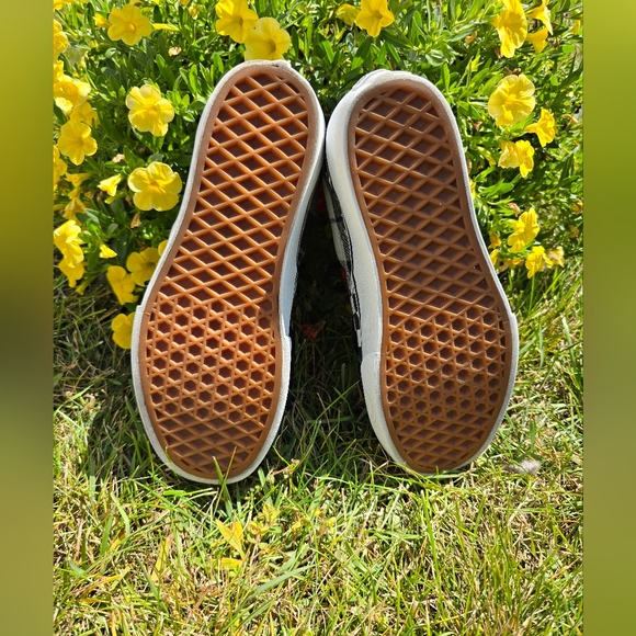 Vans Black and White Platform Checkered Plaid Sneakers - Picture 5 of 7